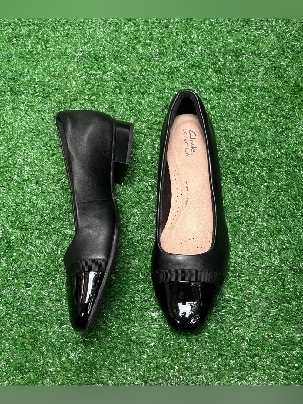 Clarks Juliet Monte Black Leather Patent Cap Toe Low Block Heel Pumps Size 12 W
